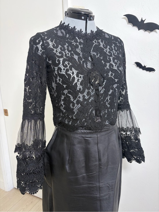 Skylar + Madison Tops - Skylar + Madison Black Floral Lace Bell Sleeve Blouse